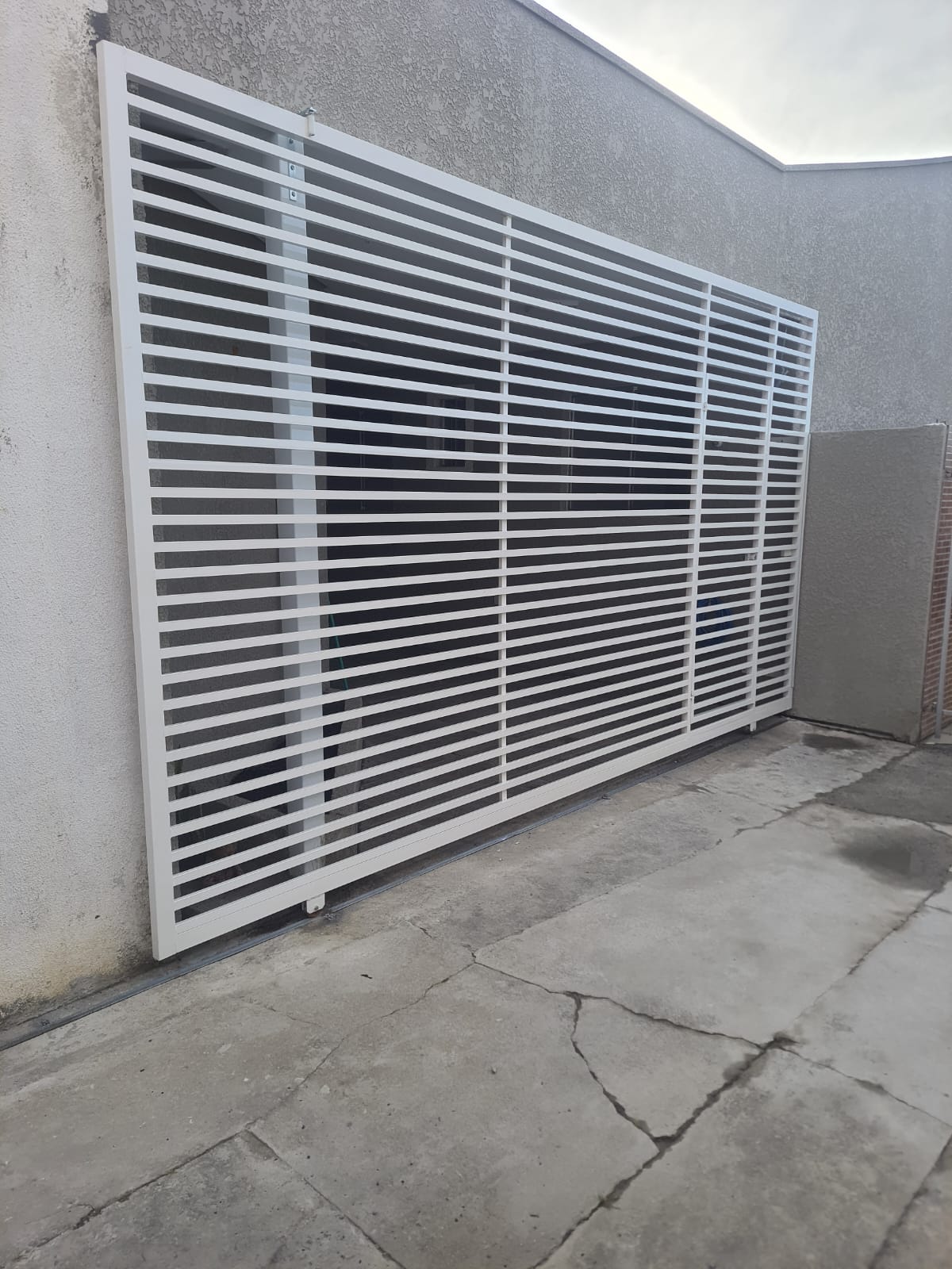 Estrutura metálica de mezanino industrial
